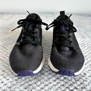 Reebok Black and Purple Sneakers Modern Athletic Design